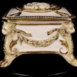 Лот №18. Шкатулка Capodimonte