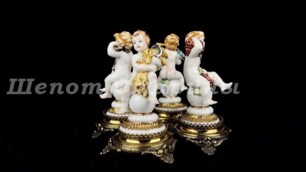 Лот №93. Статуэтки Capodimonte Porcellana Principe