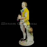 Лот. № 376 РАЗНОСЧИК ЛИМОНАДА (ПАРИЖСКИЕ КРИКУНЫ), ‘CRIS de PARIS’ MEISSEN, ГЕРМАНИЯ, СЕР. ХХ В.