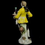 Лот. № 376 РАЗНОСЧИК ЛИМОНАДА (ПАРИЖСКИЕ КРИКУНЫ), ‘CRIS de PARIS’ MEISSEN, ГЕРМАНИЯ, СЕР. ХХ В.
