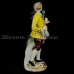 Лот. № 376 РАЗНОСЧИК ЛИМОНАДА (ПАРИЖСКИЕ КРИКУНЫ), ‘CRIS de PARIS’ MEISSEN, ГЕРМАНИЯ, СЕР. ХХ В.
