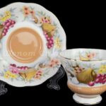 Лот. № 415 Чайные пары Royal Albert England
