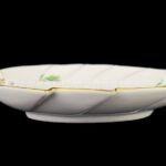Лот. № 426 Блюдо-лист MEISSEN