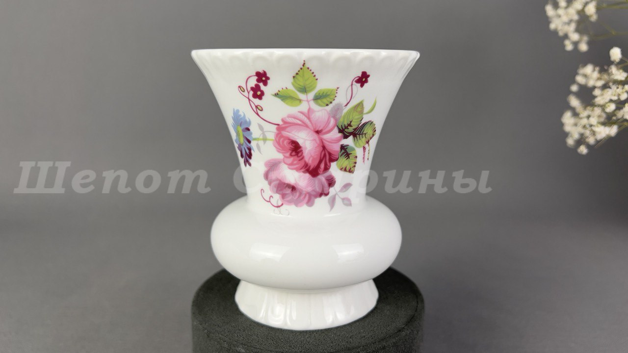 Лот. № 514 Ваза для цветов COALPORT England