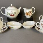 Лот. № 862 Винтажный чайно-кофейный Тет-а-Тет Royal Worcester “Evesham Gold”, Англия